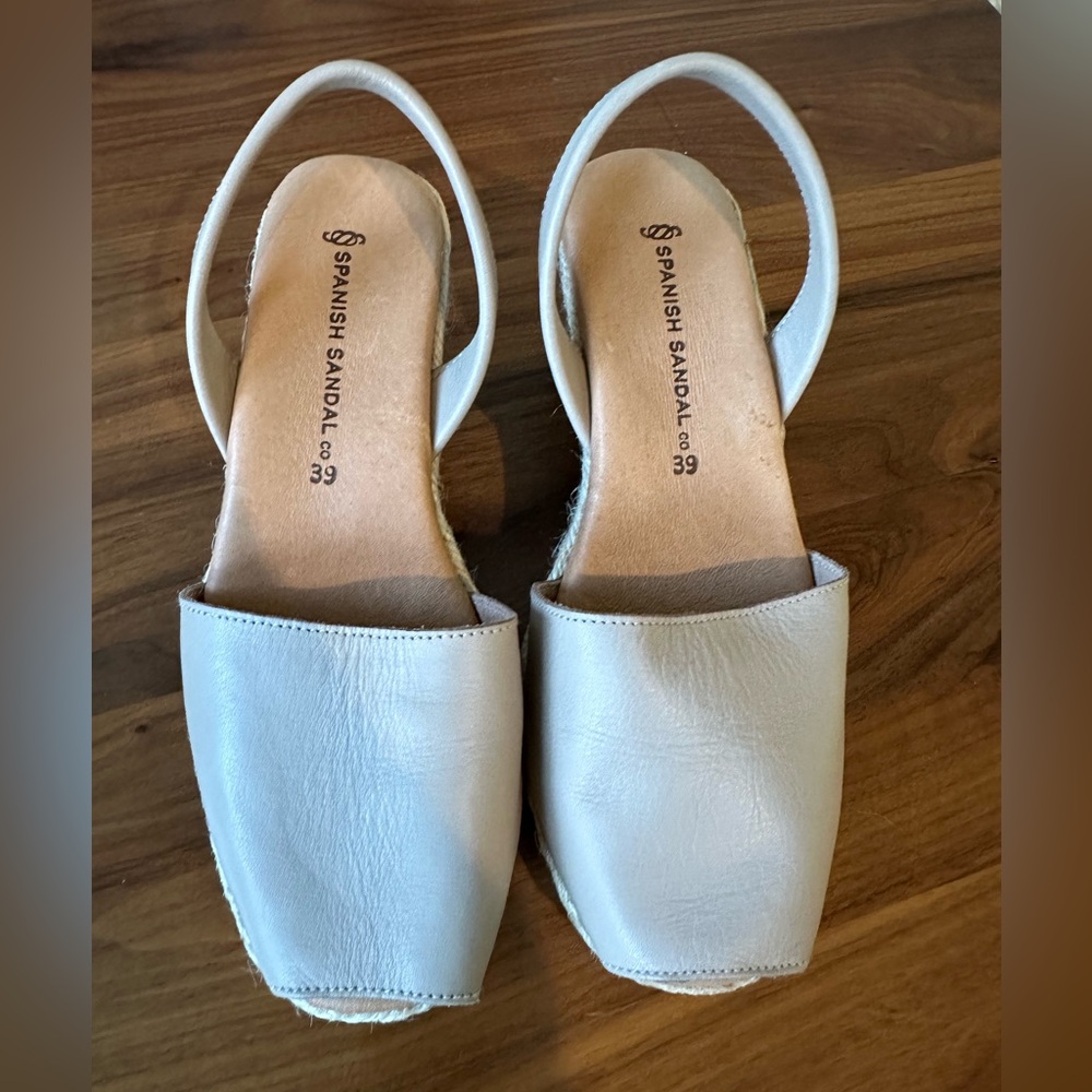 Spanish sandal company wedge espadrille 39